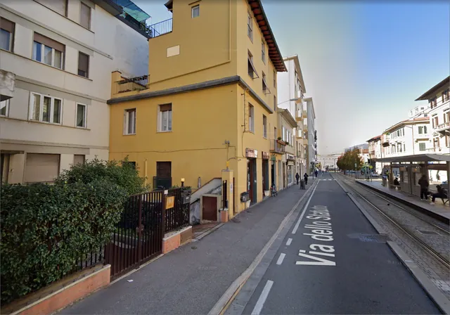 Via dello Statuto a Firenze, dove si trova il centro Spine Care